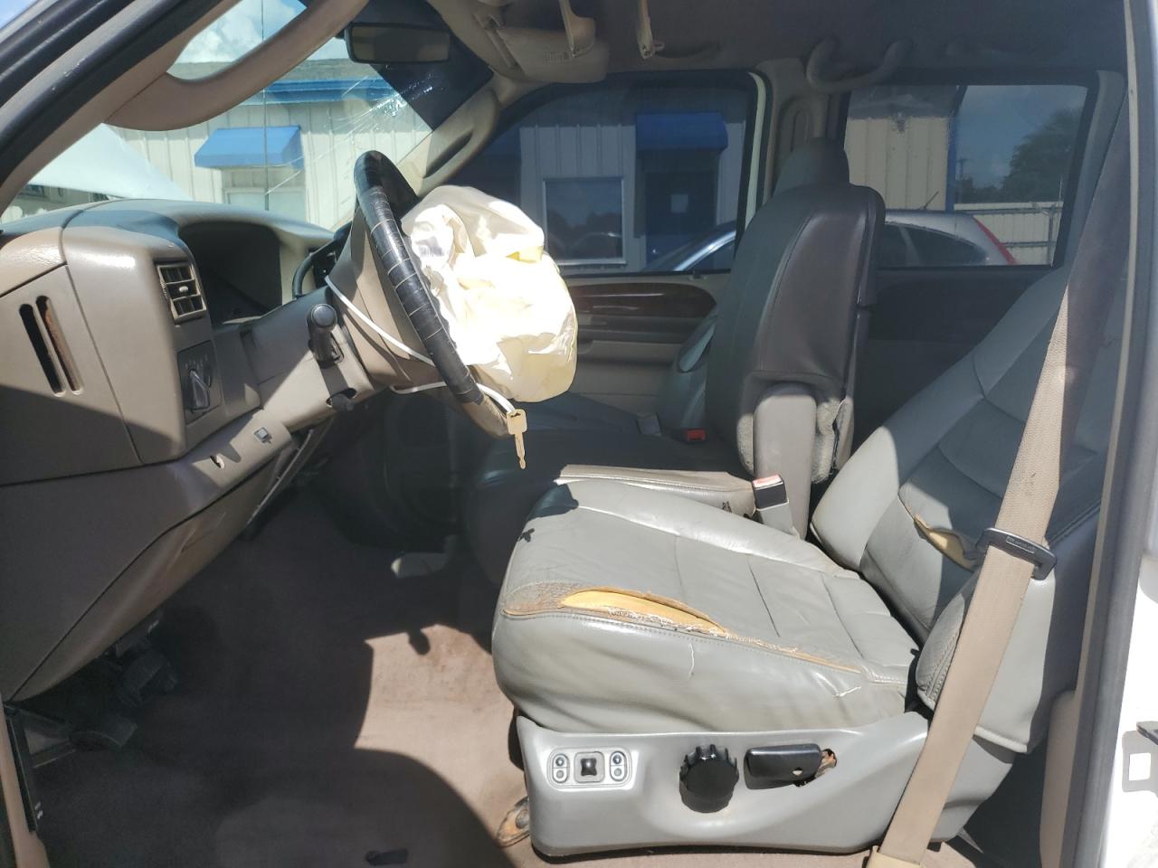 2003 Ford F250 Super Duty VIN: 1FTNW21P43EB94812 Lot: 64402025