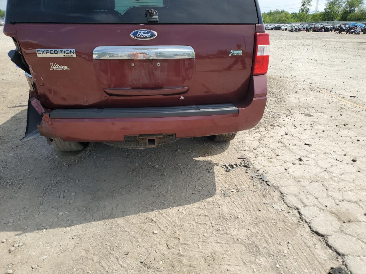 2012 Ford Expedition Limited VIN: 1FMJU2A56CEF23170 Lot: 64450275