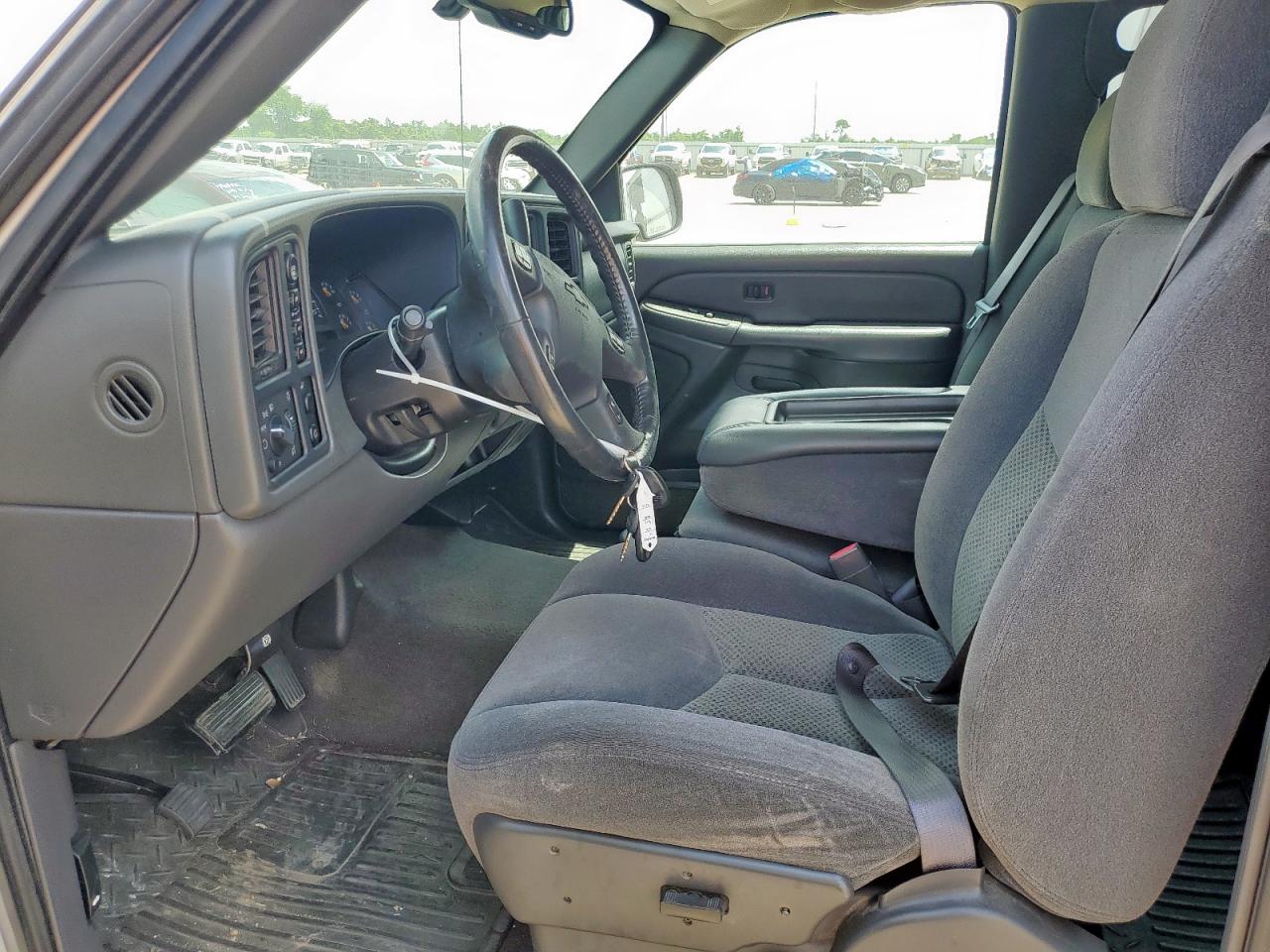 2005 Chevrolet Silverado K1500 VIN: 2GCEK13T351383696 Lot: 64265835