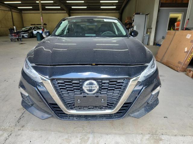  NISSAN ALTIMA 2022 Czarny