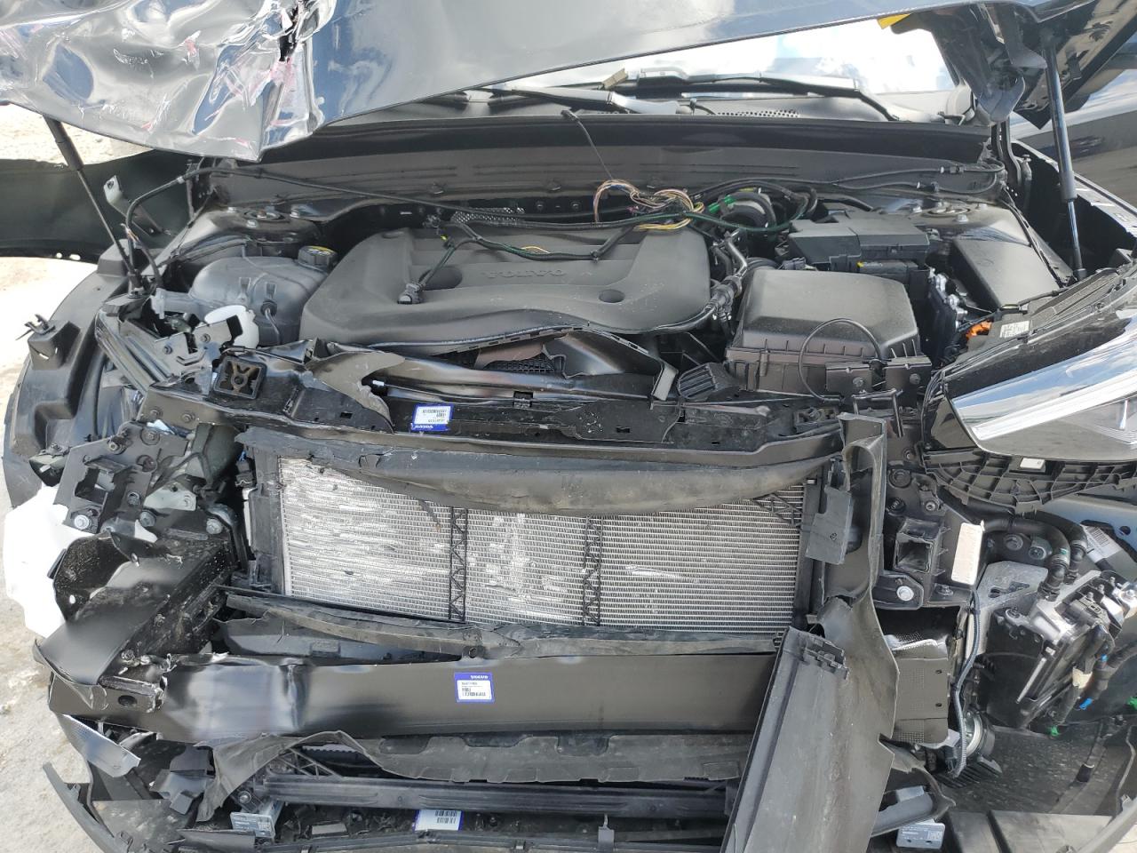 2023 Volvo Xc40 Plus VIN: YV4L12UW7P2066772 Lot: 65706035