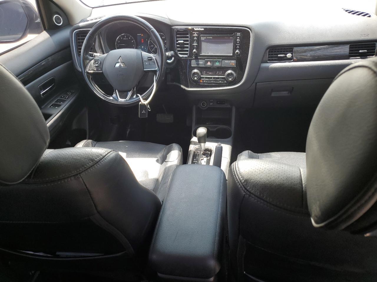 2016 Mitsubishi Outlander Se VIN: JA4AZ3A31GZ012386 Lot: 64557965