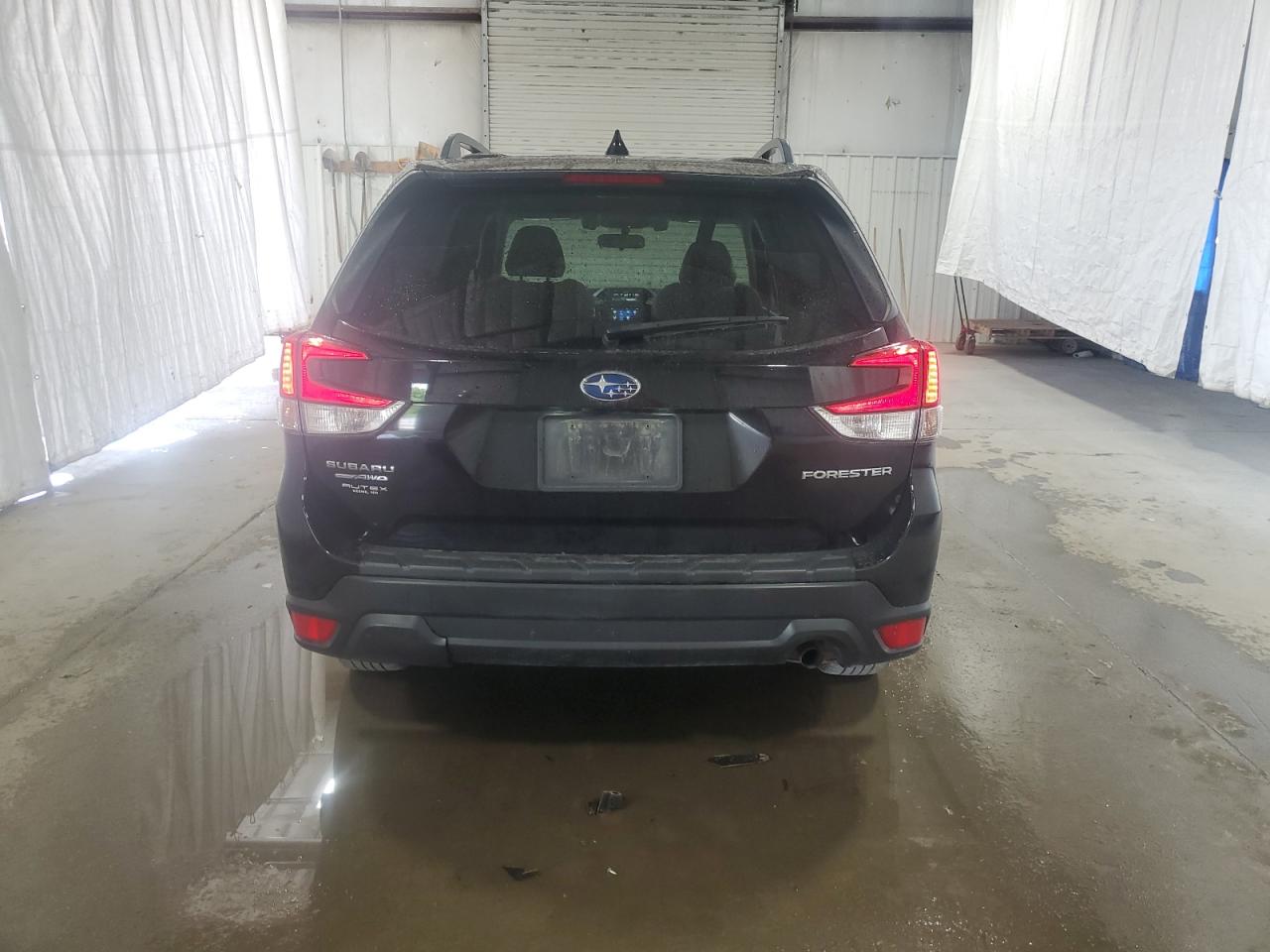 2020 Subaru Forester Premium VIN: JF2SKAJC8LH421747 Lot: 64591865