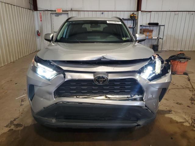  TOYOTA RAV4 2022 Srebrny