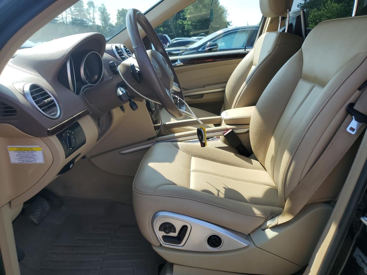 4jgbf7be4ca762475 4JGBF7BE4CA762475 2012 Mercedes-Benz Gl 450 4Matic