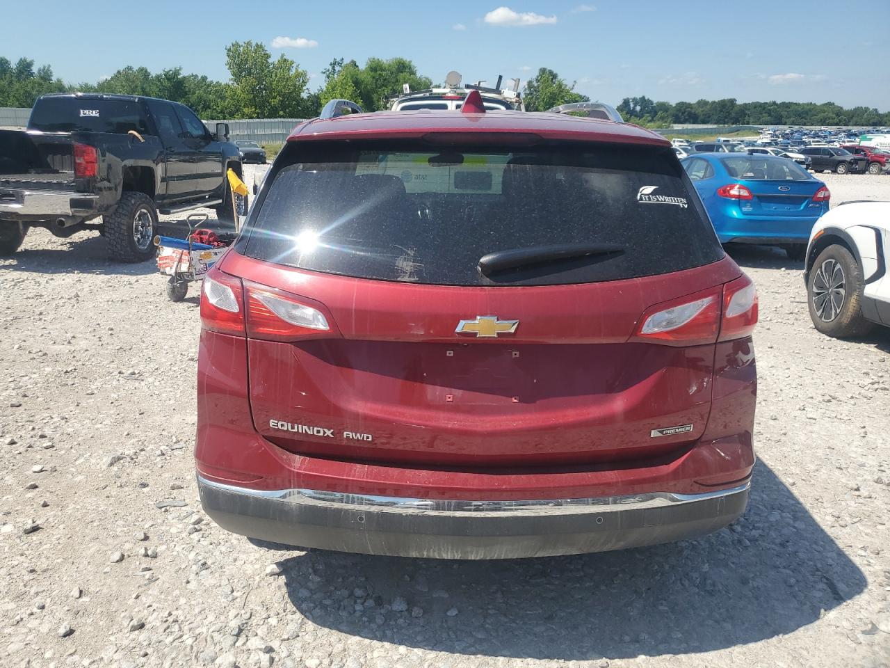 2018 Chevrolet Equinox Premier VIN: 2GNAXVEV5J6103741 Lot: 60978235