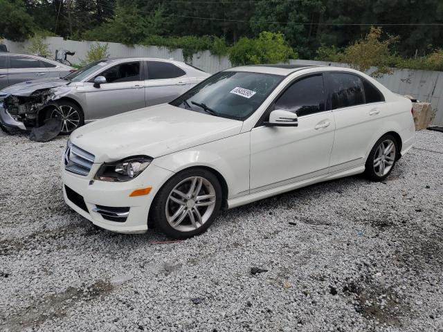 Sedans MERCEDES-BENZ C-CLASS 2012 Biały
