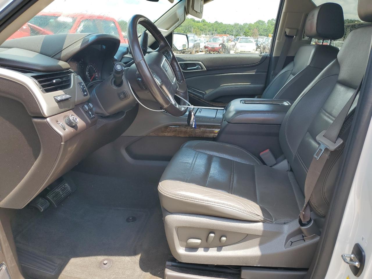 2016 GMC Yukon Xl Denali VIN: 1GKS1HKJ7GR210941 Lot: 63454255