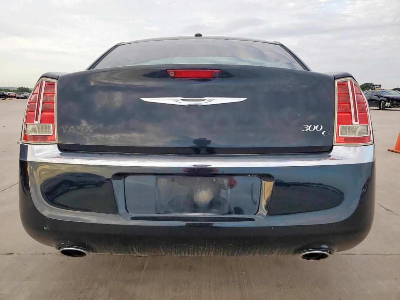 2012 Chrysler 300C VIN: 2C3CCAET0CH147162 Lot: 64326855