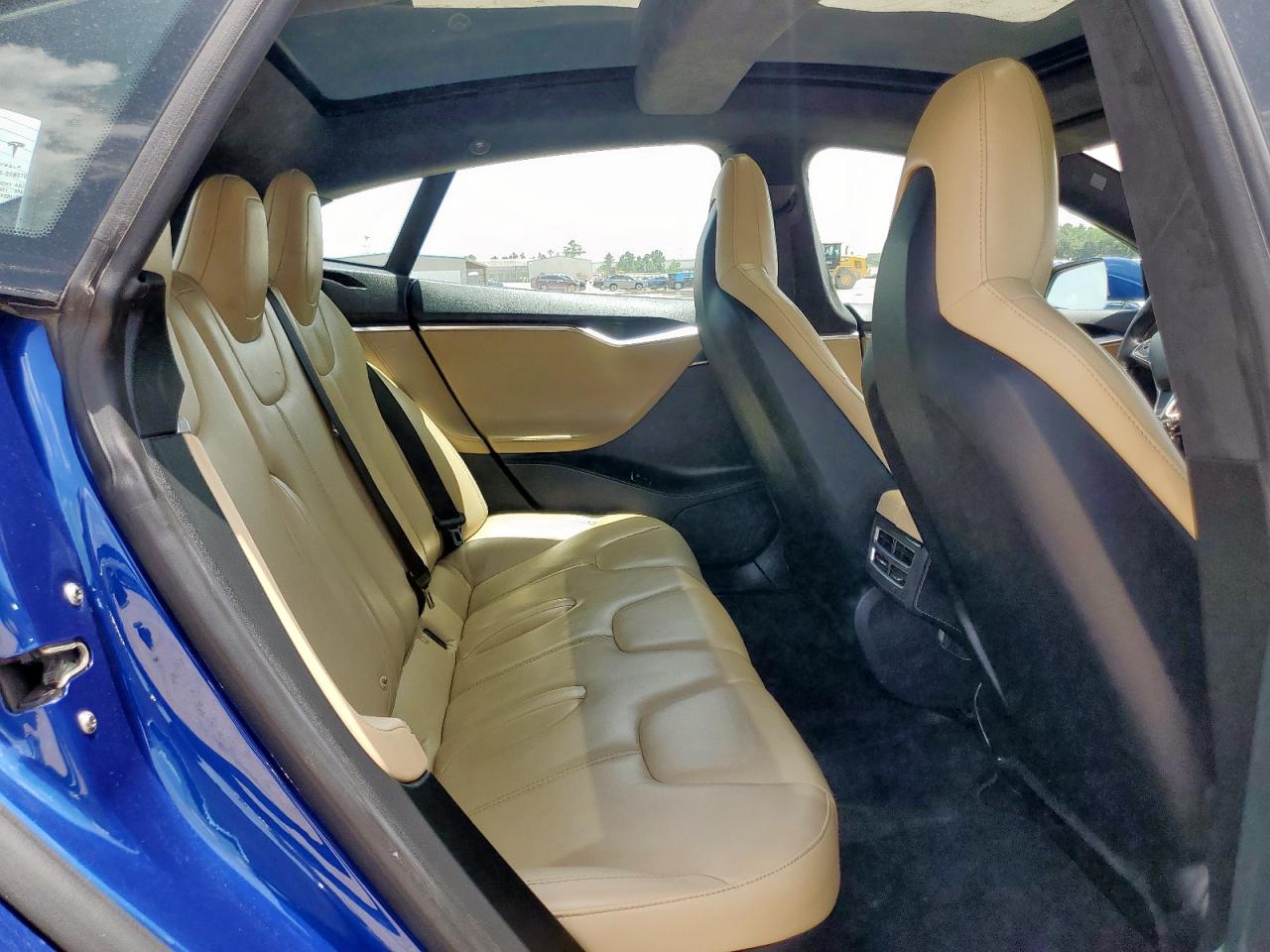 2015 Tesla Model S 85D VIN: 5YJSA1H23FF097447 Lot: 63075565