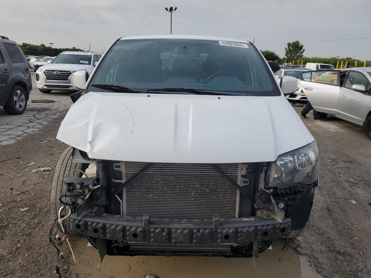 2015 Dodge Grand Caravan Sxt VIN: 2C4RDGCG8FR703860 Lot: 64920065