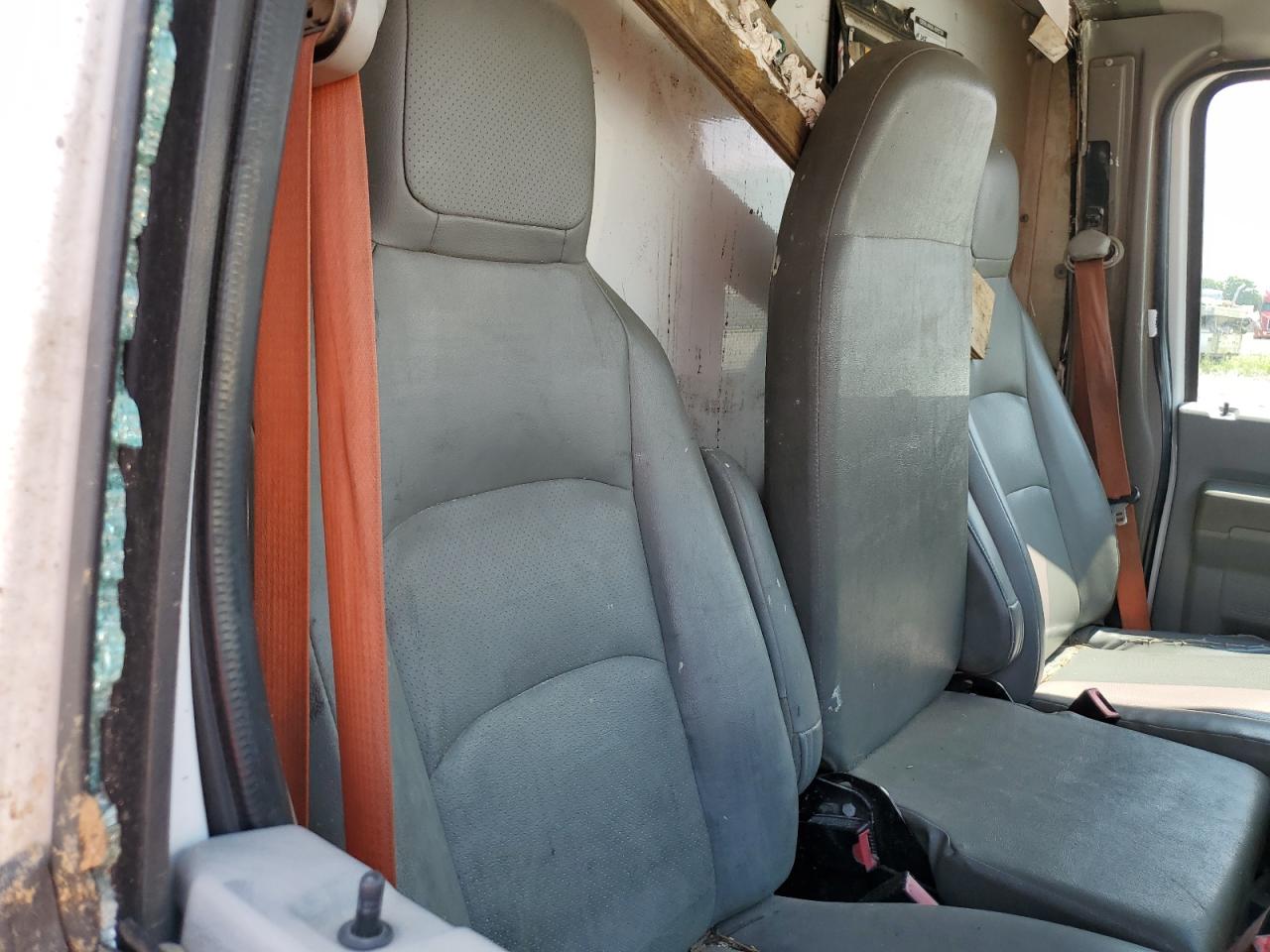 2014 Ford Econoline E350 Super Duty Cutaway Van Box Truck VIN: 1FDWE3FL1EDA14497 Lot: 63649125