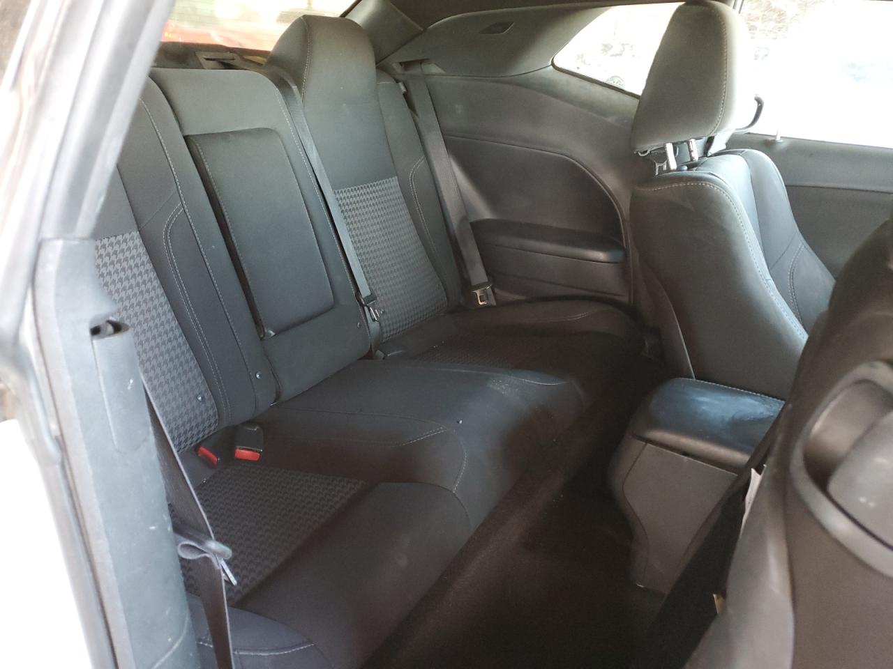 2015 Dodge Challenger Sxt VIN: 2C3CDZAGXFH865195 Lot: 65382105