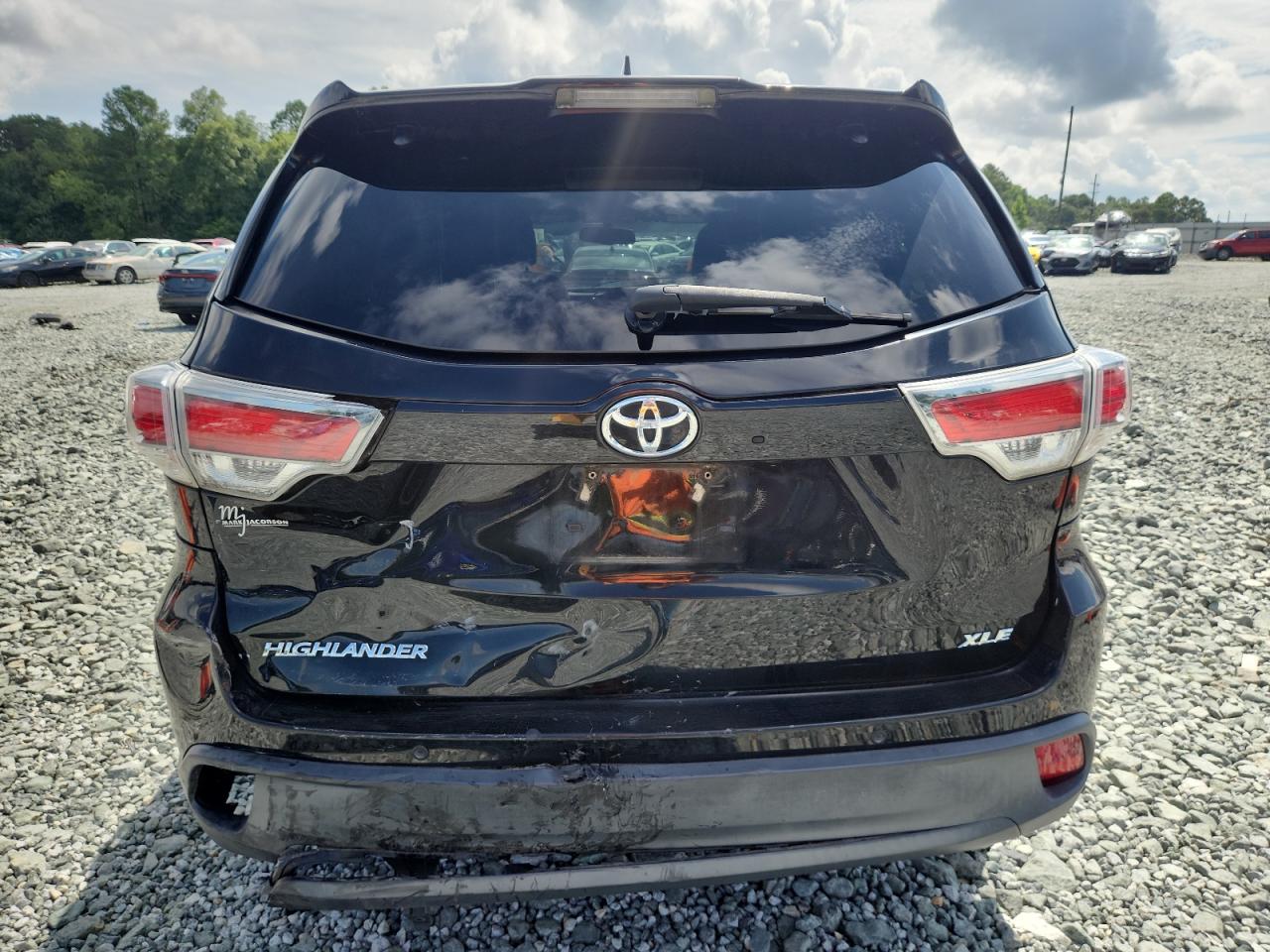 2016 Toyota Highlander Xle VIN: 5TDKKRFH1GS163266 Lot: 64394845