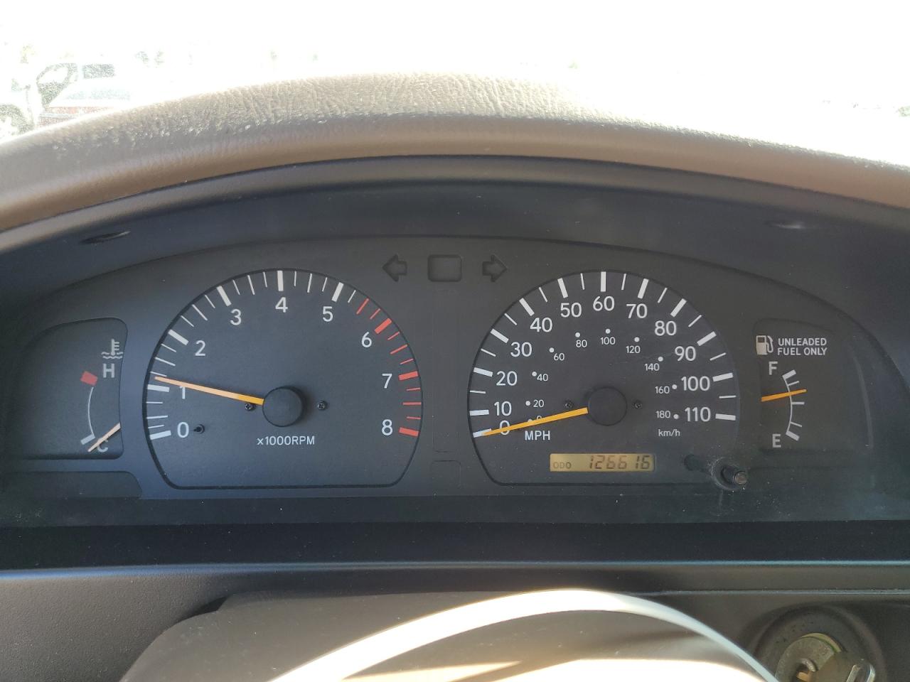 2000 Toyota Tacoma Xtracab VIN: 4TAWM72N1YZ614333 Lot: 63273915