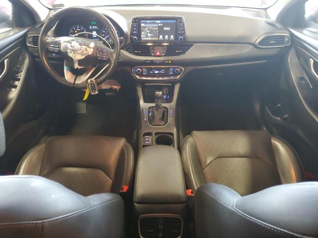  HYUNDAI ELANTRA 2018 Czerwony