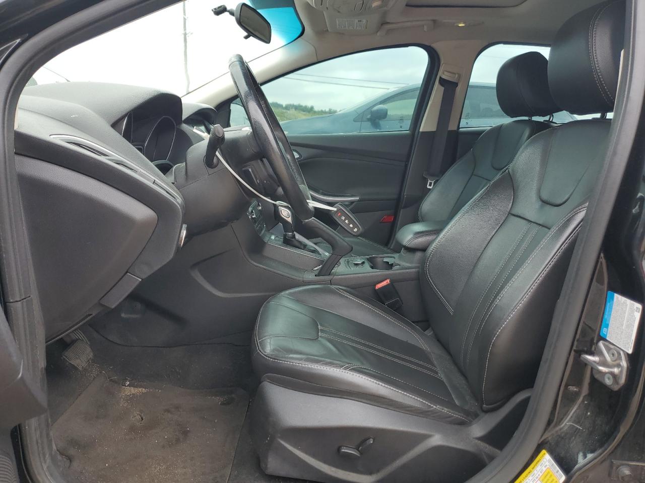 2014 Ford Focus Titanium VIN: 1FADP3N29EL396398 Lot: 65085785