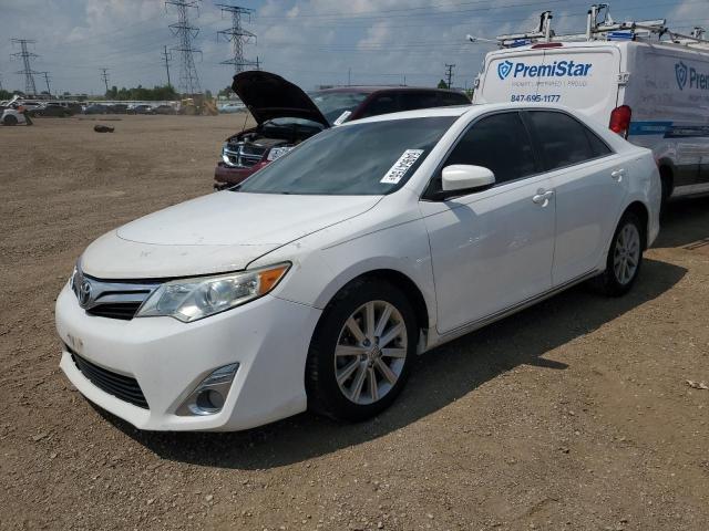  TOYOTA CAMRY 2014 Biały