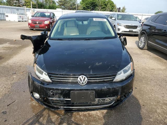 Sedans VOLKSWAGEN JETTA 2013 Black