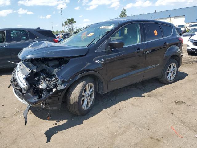  FORD ESCAPE 2019 Czarny