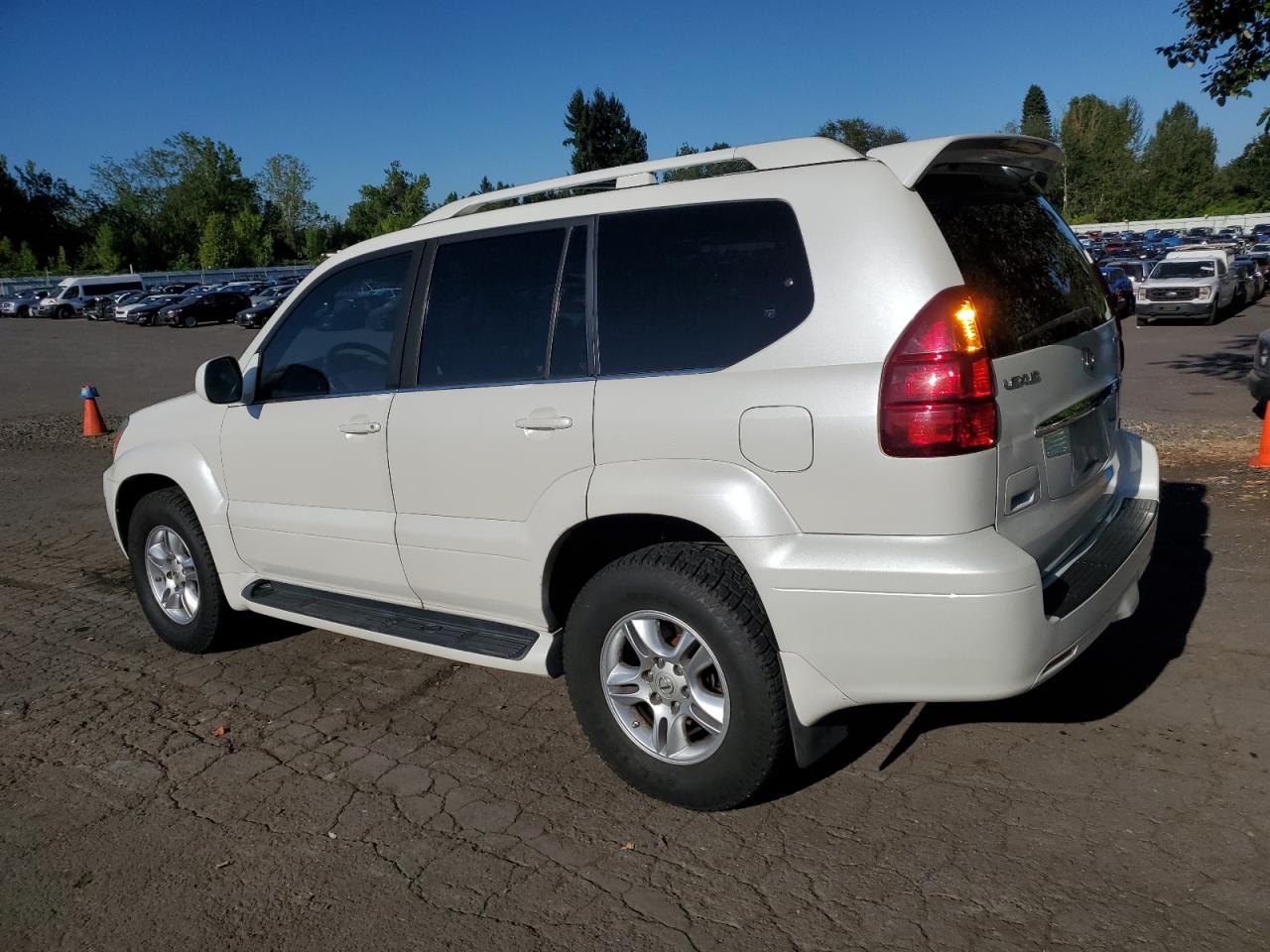 2006 Lexus Gx 470 white null gas JTJBT20X360109356 photo #3