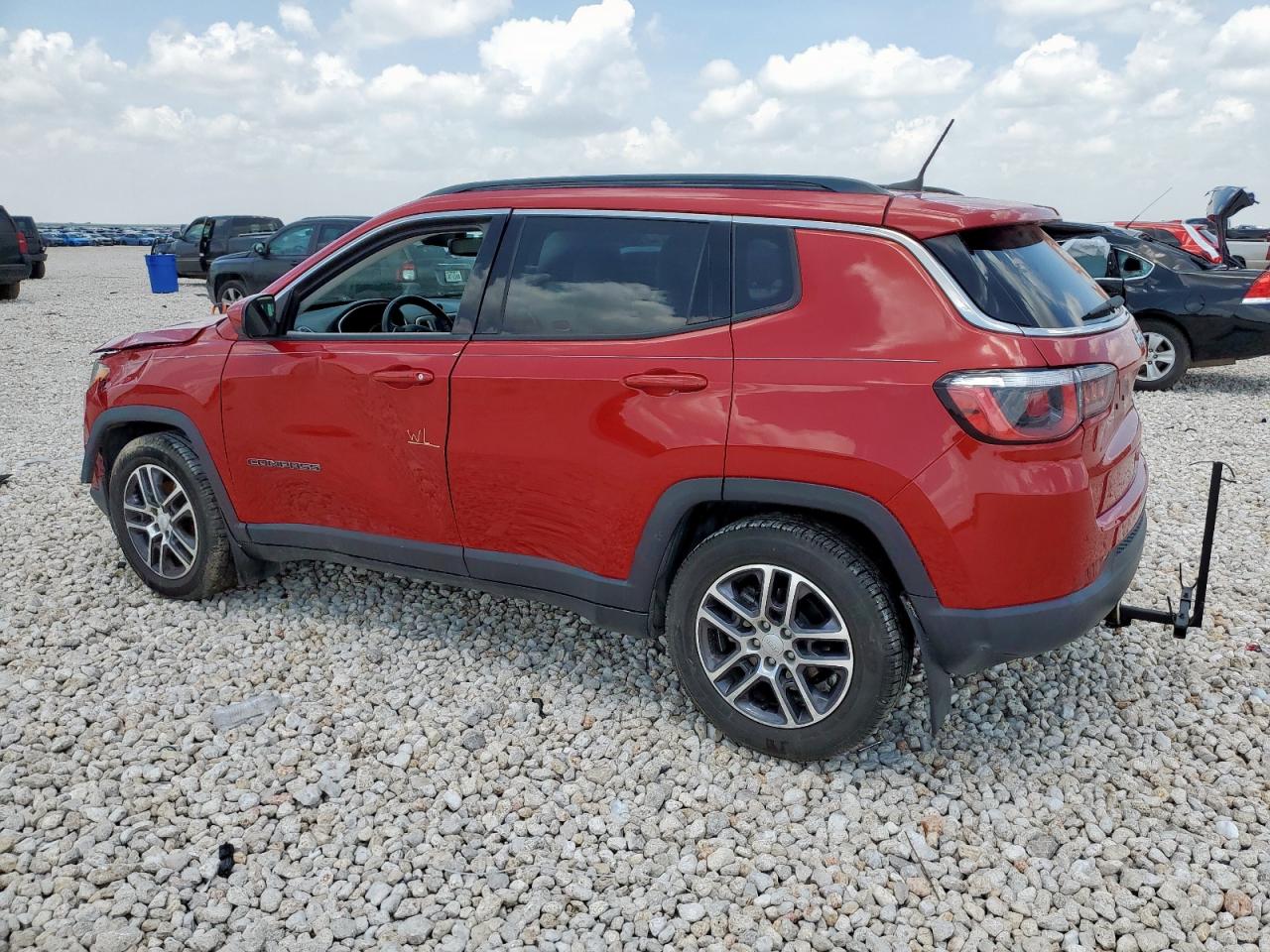 2018 Jeep Compass Latitude VIN: 3C4NJCBBXJT194592 Lot: 64174915