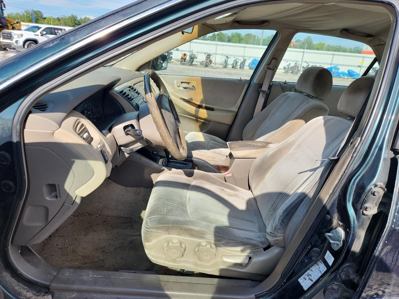 2000 Honda Accord Se VIN: 1HGCG5677YA058396 Lot: 64103895