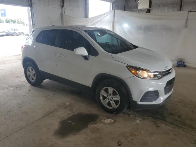 Parquets CHEVROLET TRAX 2017 Biały