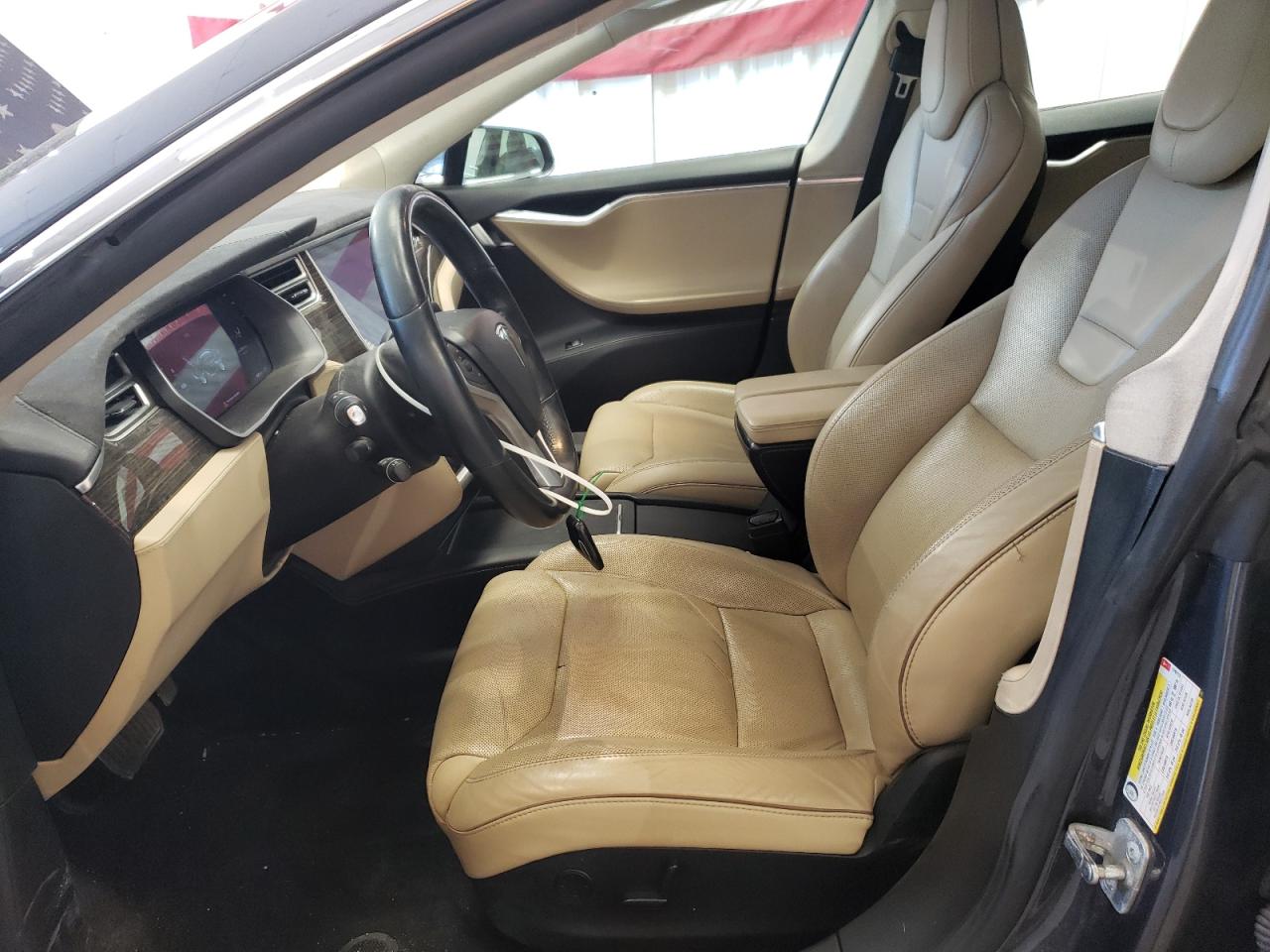 2017 Tesla Model S VIN: 5YJSA1E17HF178773 Lot: 61630165