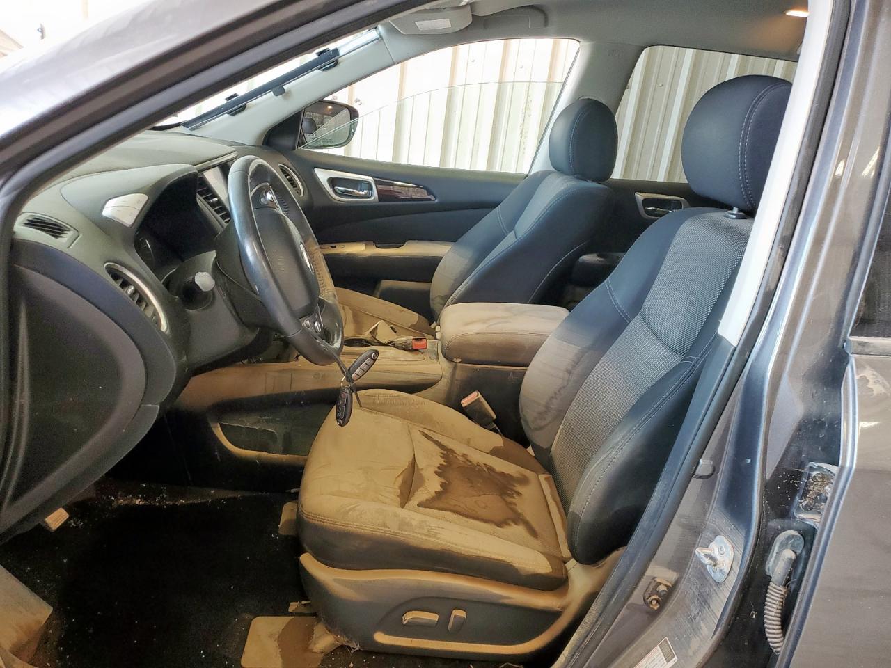 2017 Nissan Pathfinder S VIN: 5N1DR2MN3HC670592 Lot: 64144575