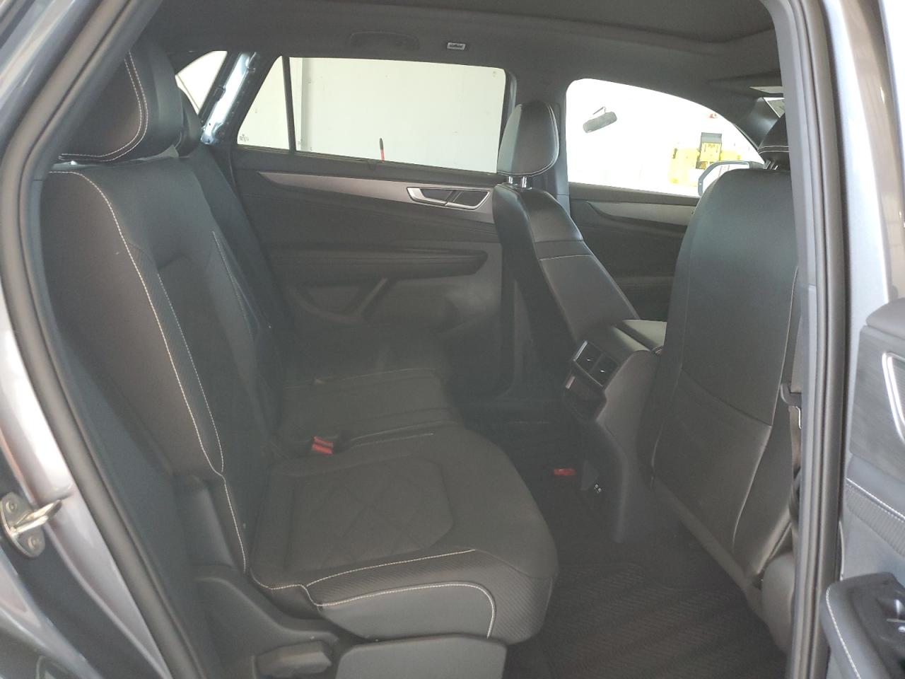1v2ke2ca7rc233894 1V2KE2CA7RC233894 2024 Volkswagen Atlas Cross Sport Se