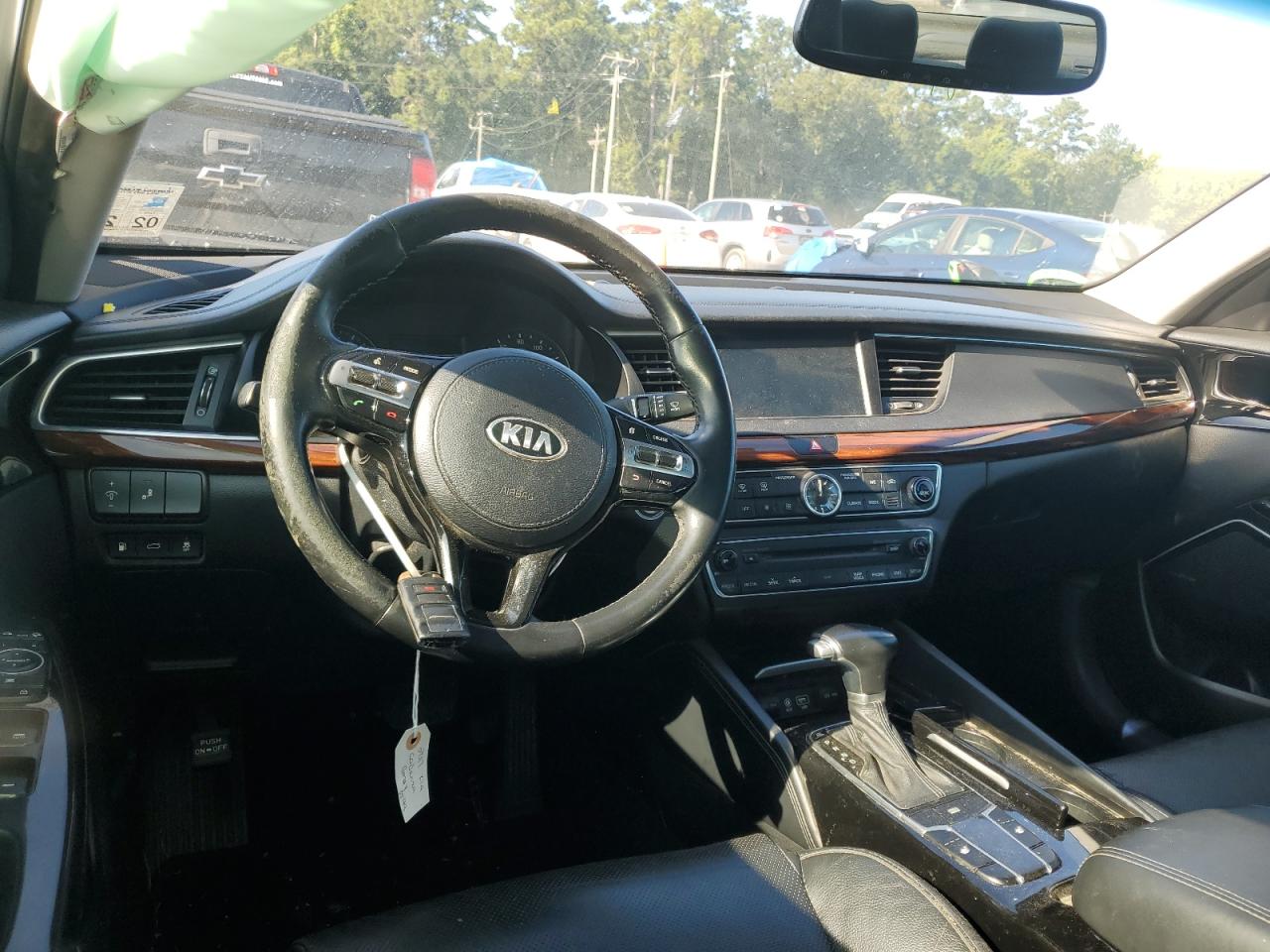 2017 Kia Cadenza Premium VIN: KNALC4J12H5063549 Lot: 64287975