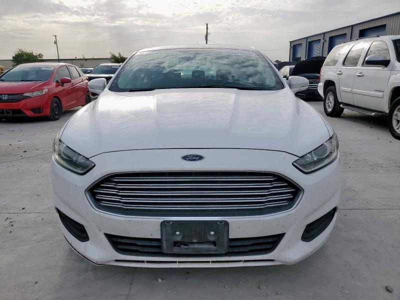 Sedans FORD FUSION 2013 White