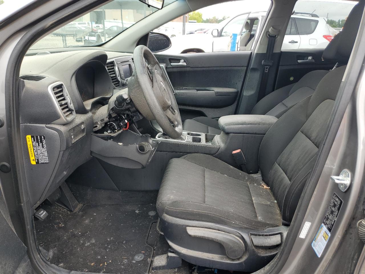 kndpm3ac6h7238225 KNDPM3AC6H7238225 2017 Kia Sportage Lx
