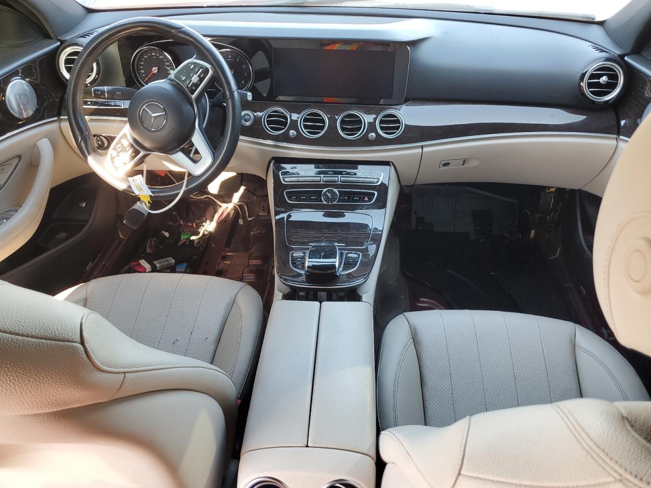 2019 Mercedes-Benz E 300 VIN: WDDZF4JB7KA571291 Lot: 63524725