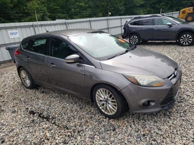  FORD FOCUS 2014 Серебристый