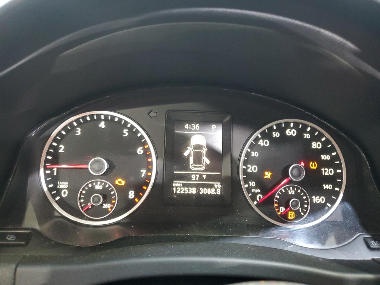 2012 Volkswagen Tiguan S VIN: WVGBV7AX2CW564230 Lot: 66962405