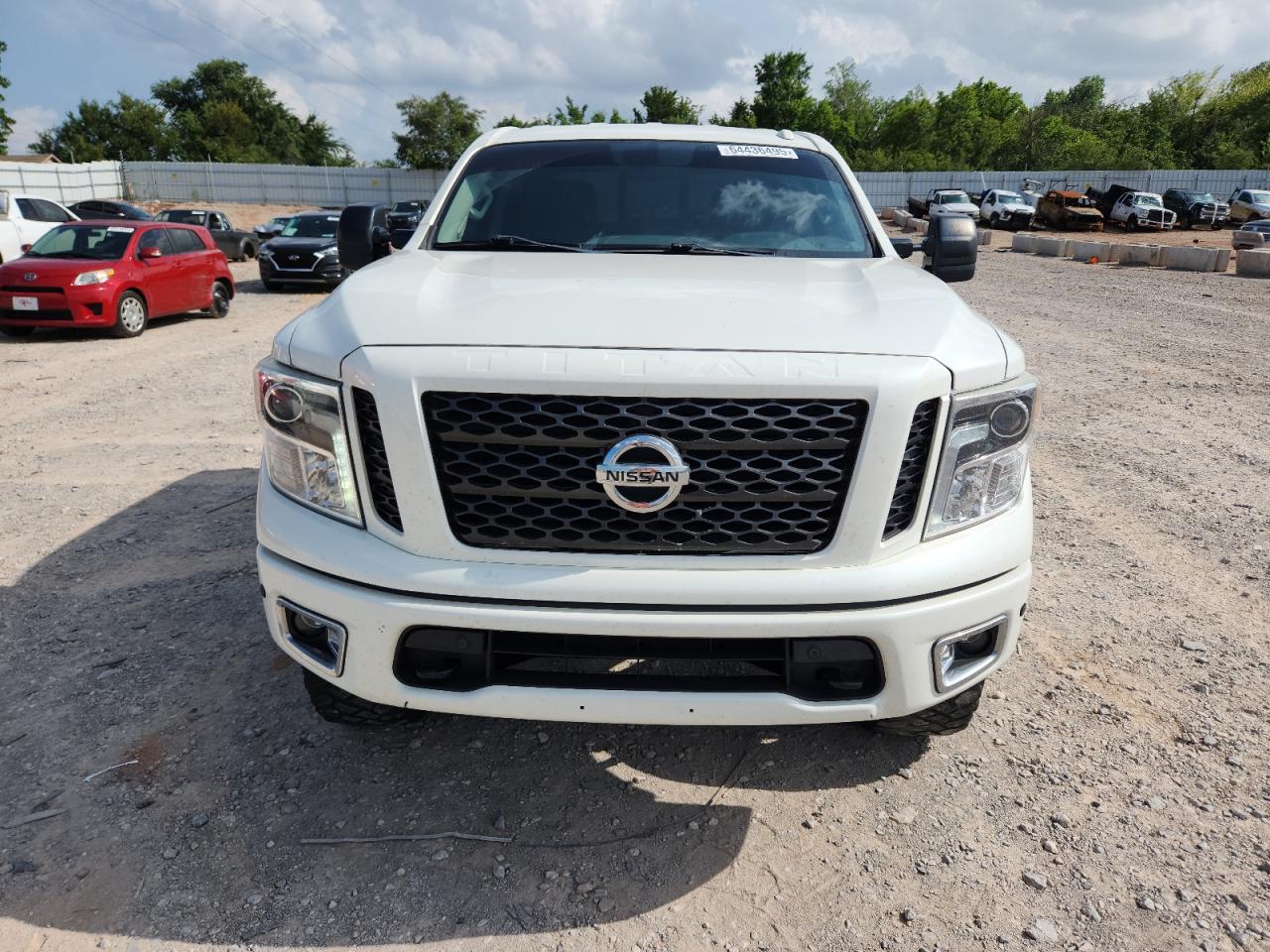 2017 Nissan Titan Sv VIN: 1N6AA1E58HN569024 Lot: 64436495