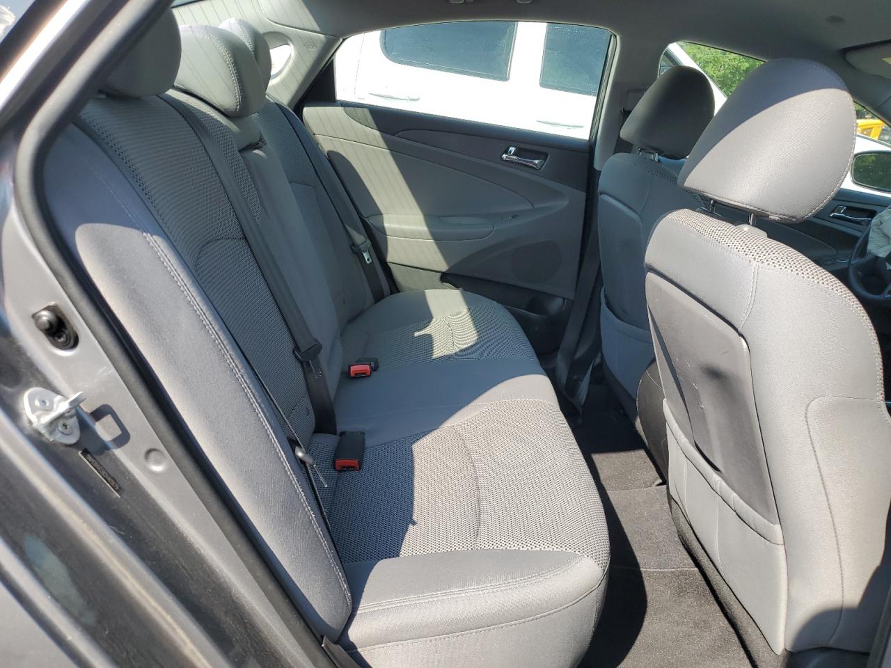 2012 Hyundai Sonata Gls VIN: 5NPEB4AC8CH465679 Lot: 64838545