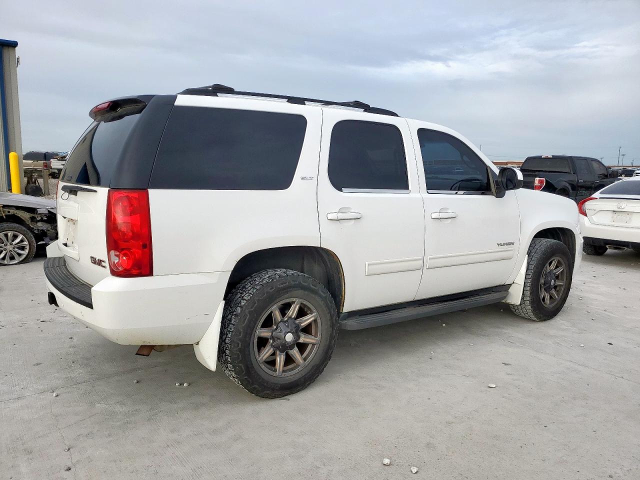 2010 GMC Yukon Slt VIN: 1GKUKCE04AR260926 Lot: 62145695