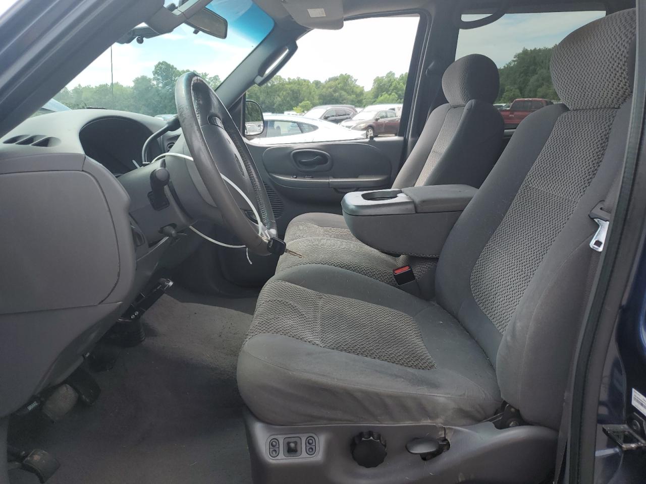 2002 Ford F150 Supercrew VIN: 1FTRW08L82KD06925 Lot: 64864165