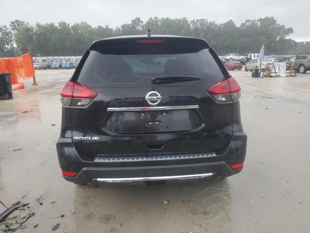 NISSAN ROGUE 2018 Czarny