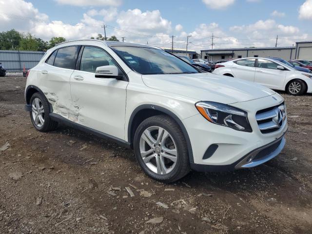  MERCEDES-BENZ GLA-CLASS 2016 Biały