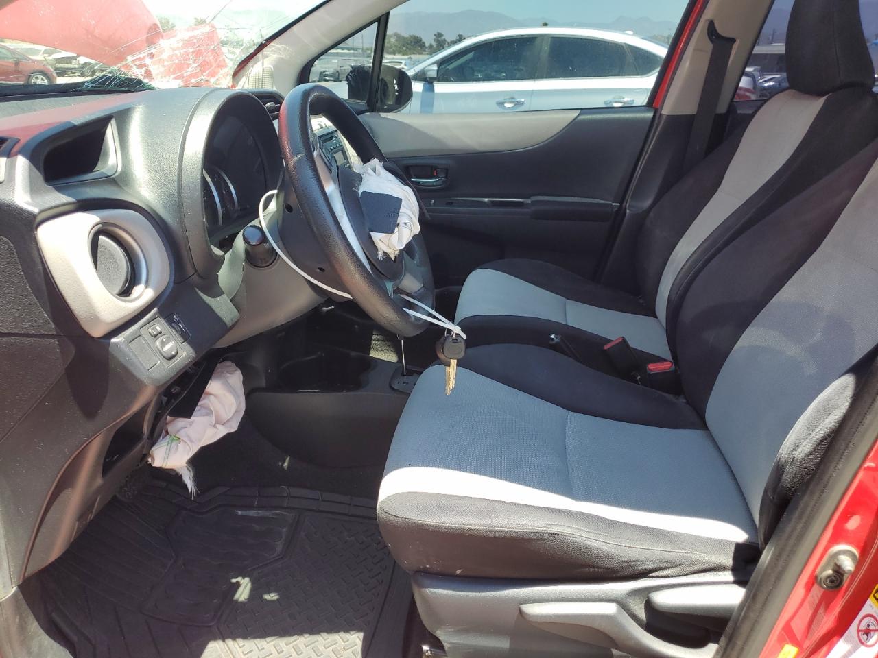 2013 Toyota Yaris VIN: JTDKTUD32DD551864 Lot: 63382825