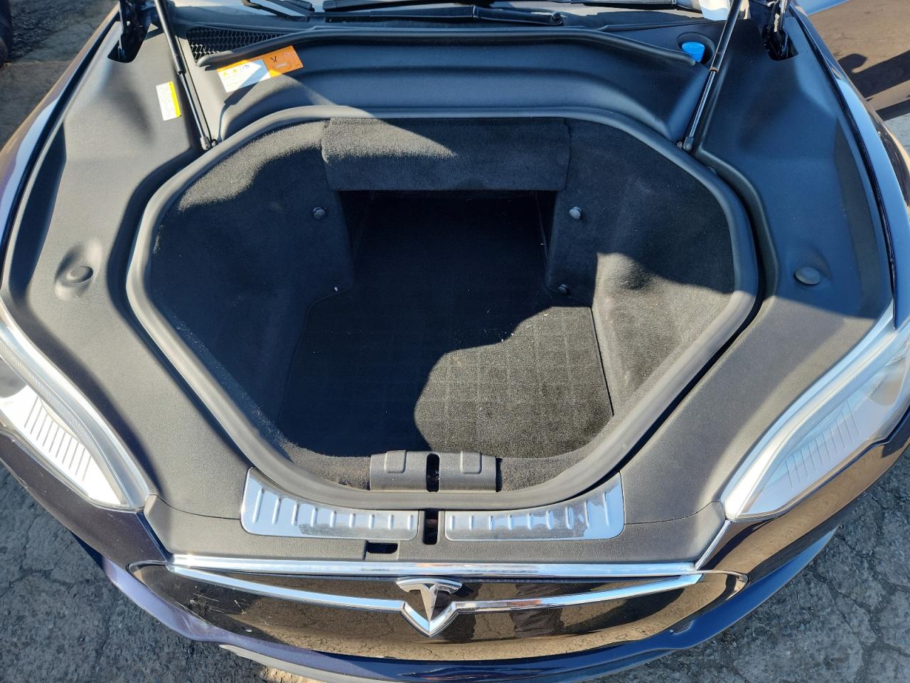 2014 Tesla Model S VIN: 5YJSA1H11EFP39783 Lot: 65086315