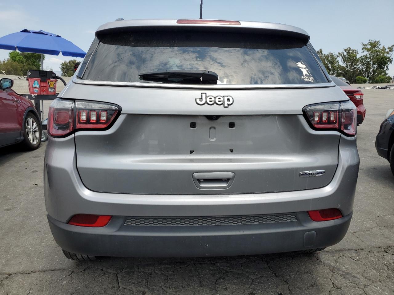 2018 Jeep Compass Latitude VIN: 3C4NJCBB8JT461048 Lot: 65475345