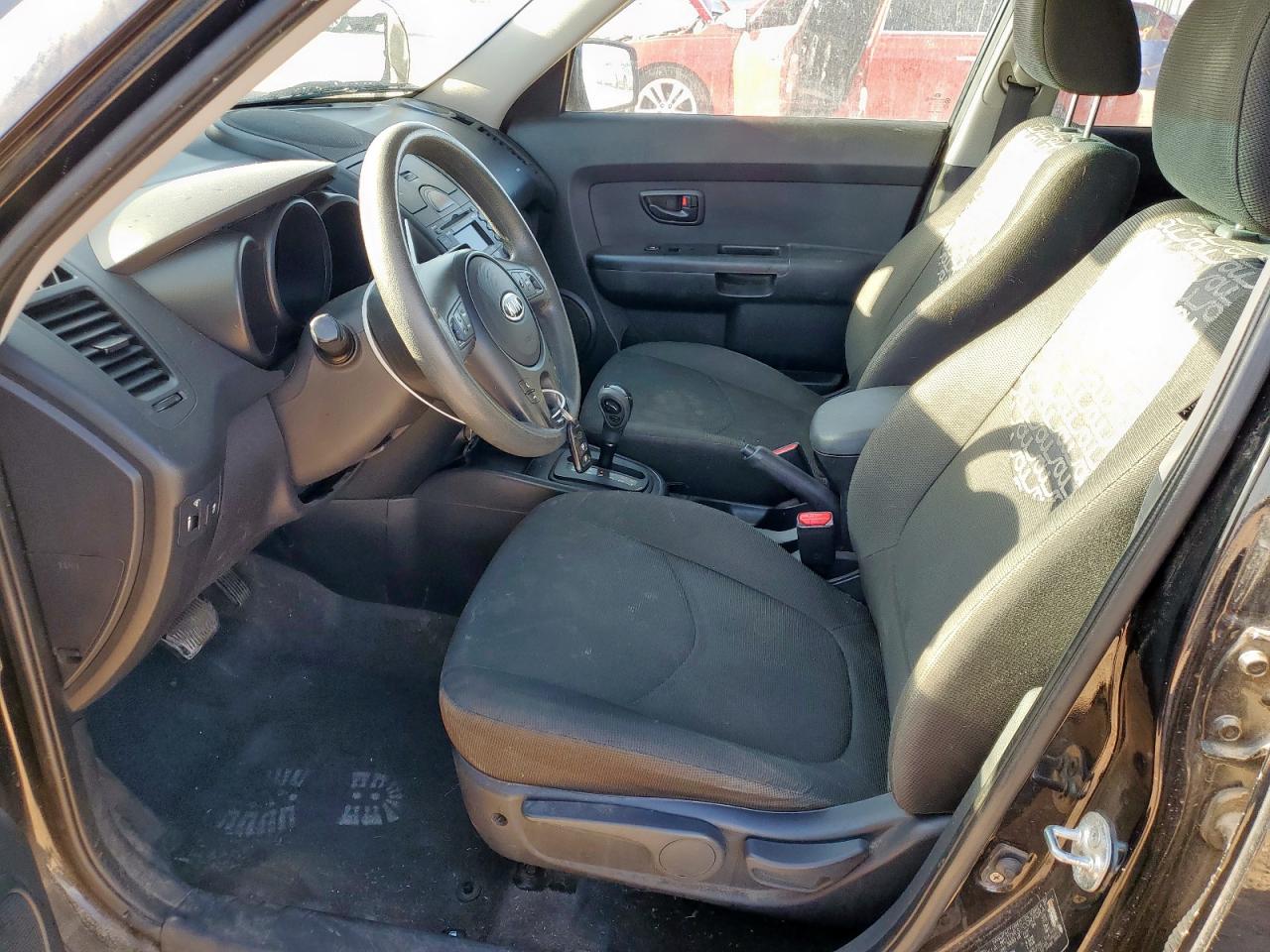 2010 Kia Soul + VIN: KNDJT2A27A7038194 Lot: 67069825