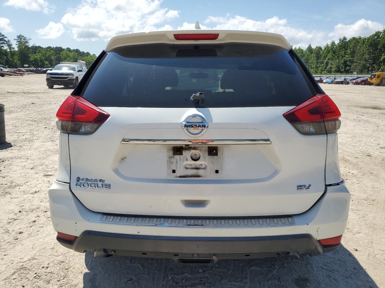 KNMAT2MT2HP592015 2017 Nissan Rogue S