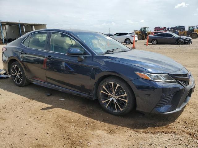 TOYOTA CAMRY 2018 Granatowy