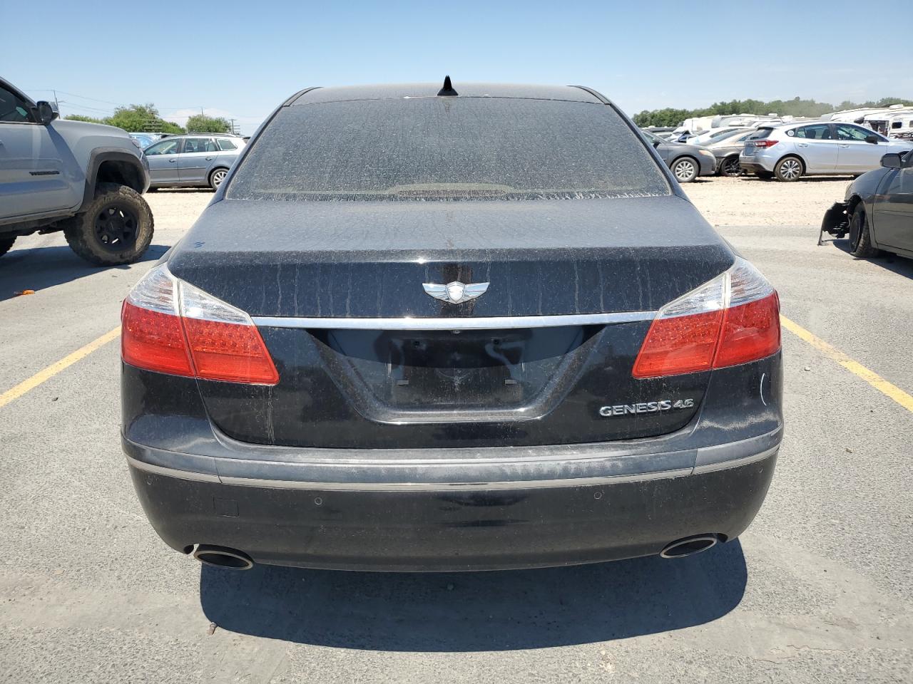 2011 Hyundai Genesis 4.6L VIN: KMHGC4DF4BU126591 Lot: 62286625